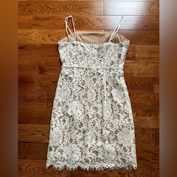 White Lace Dress - Picture 2 of 5